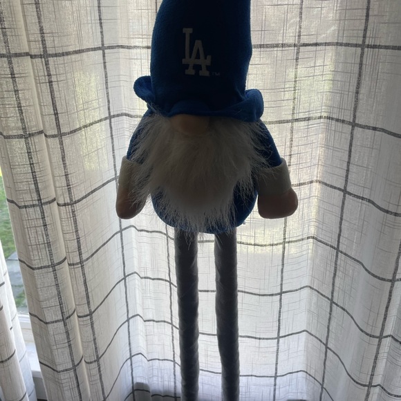 NWT 44.5 H Los Angeles Dodgers Extending legs Standing Gnome - Picture 3 of 8